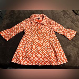 Light weight, bell sleeve office jacket/blazer